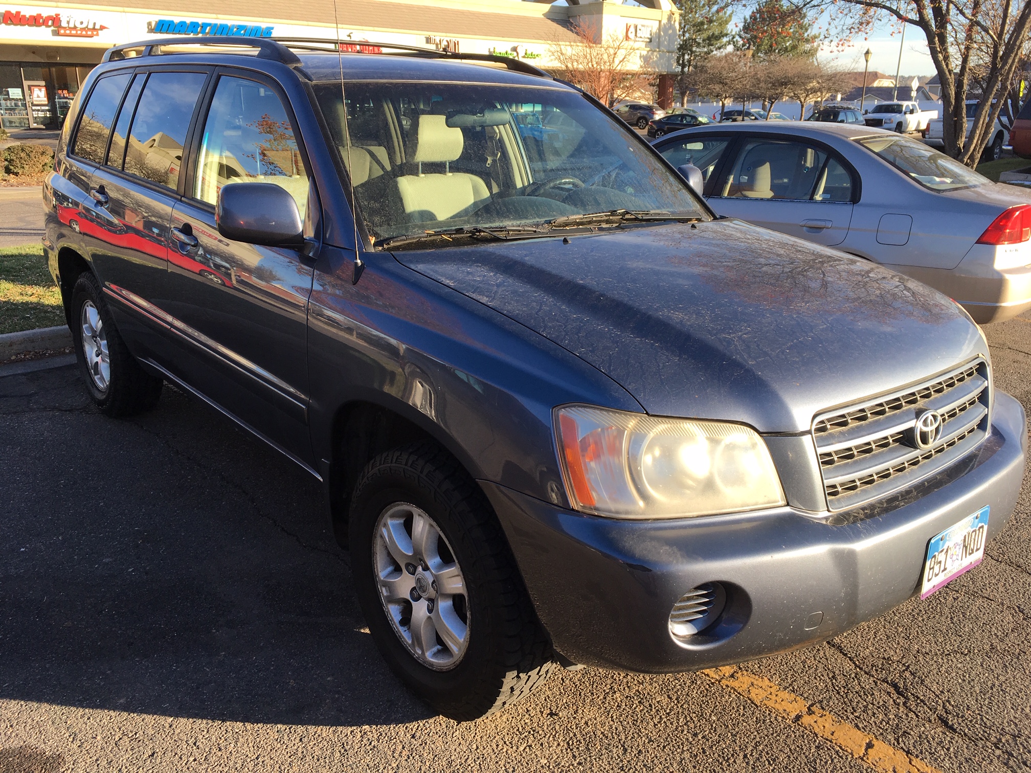 sell 02 Toyota Highlander Aurora CO