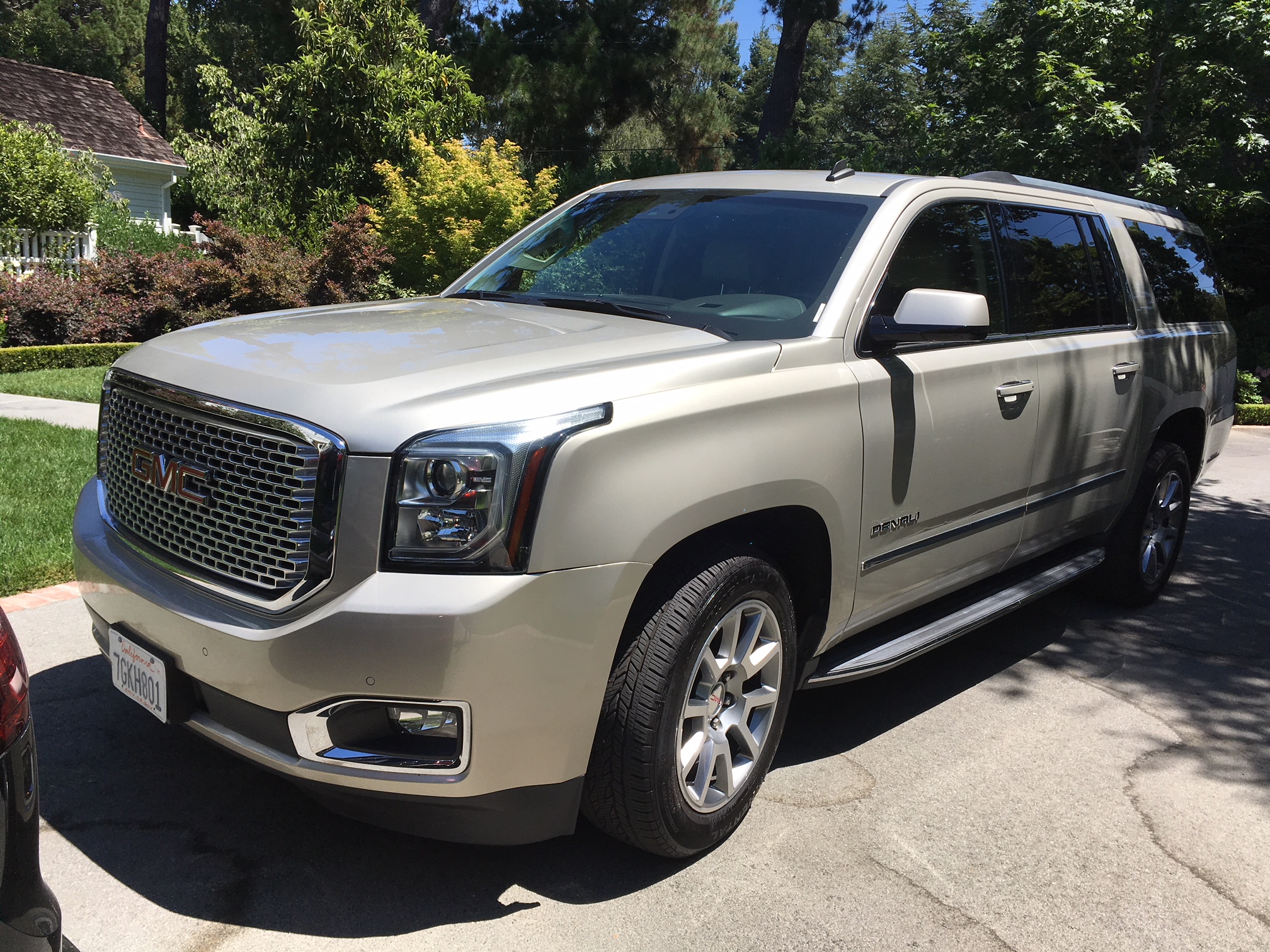 sell-15-GMC-Yukon-Denail-XL-Berkely