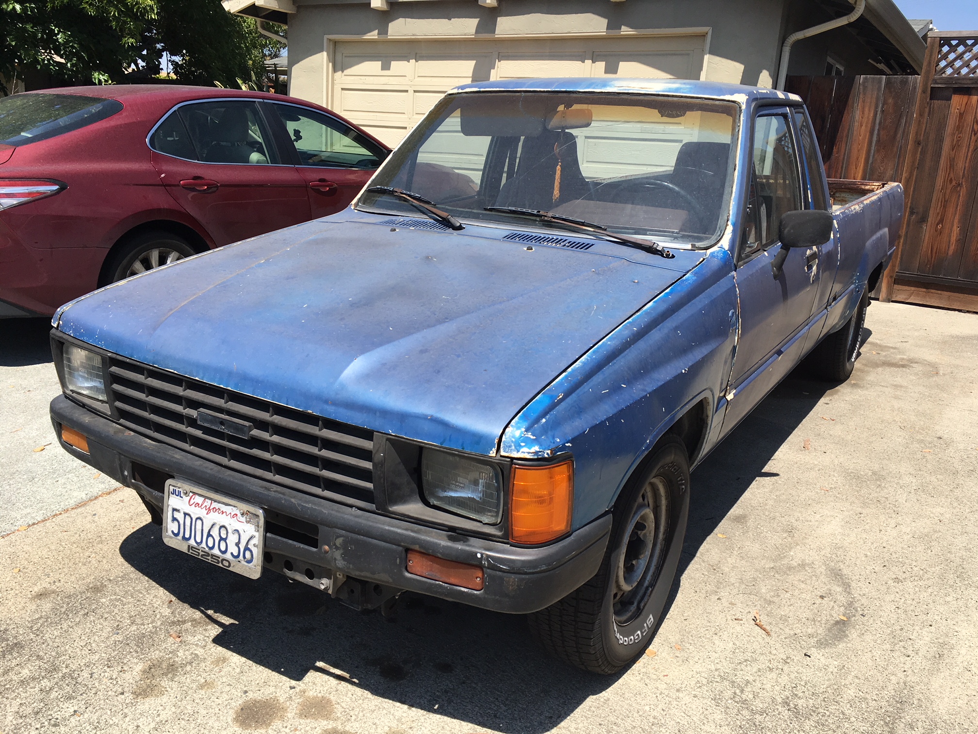 Sell-86-Toyota-Pick-Up-Berkley